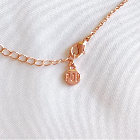 🆕 SparklePop Heartbeat Necklace - Picture 4 of 5